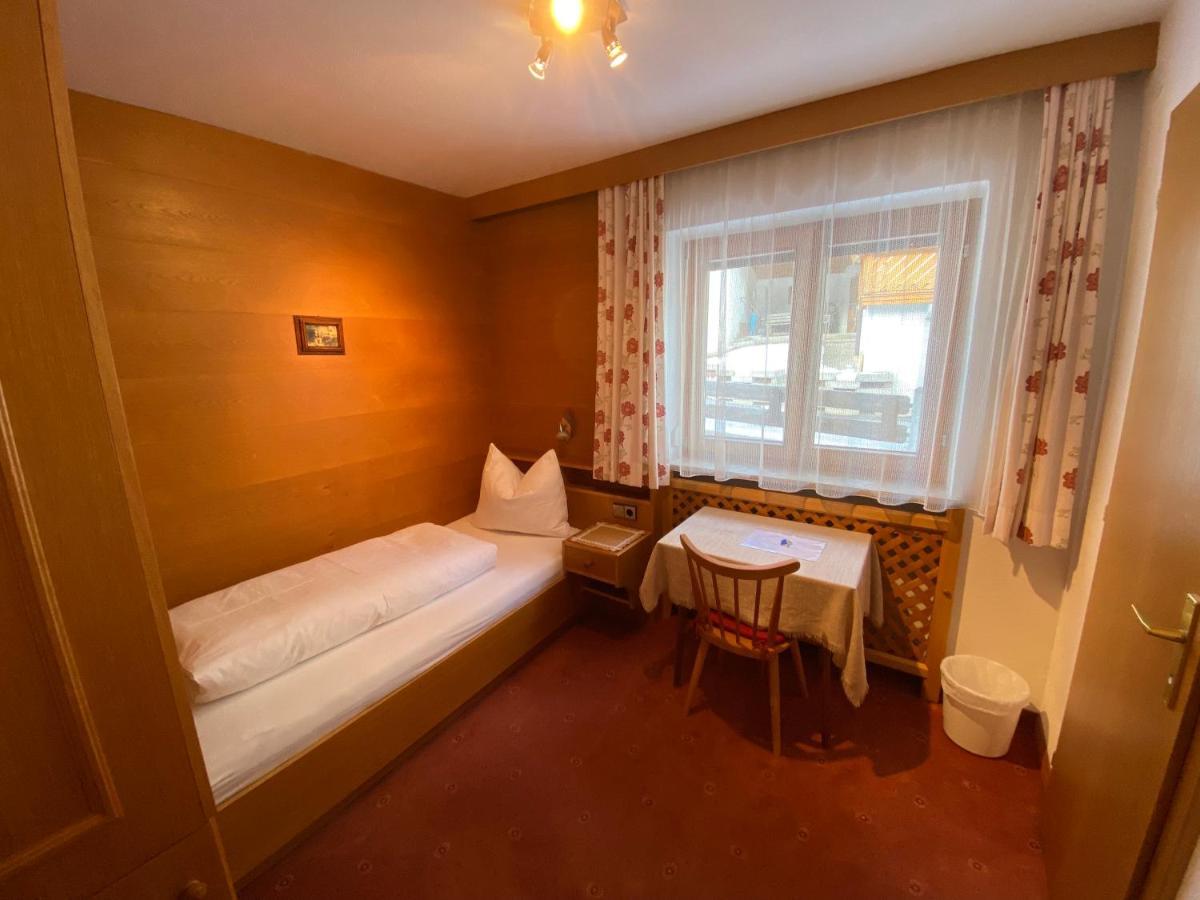 Pension Kandaharblick Петной-ам-Арльберг Экстерьер фото
