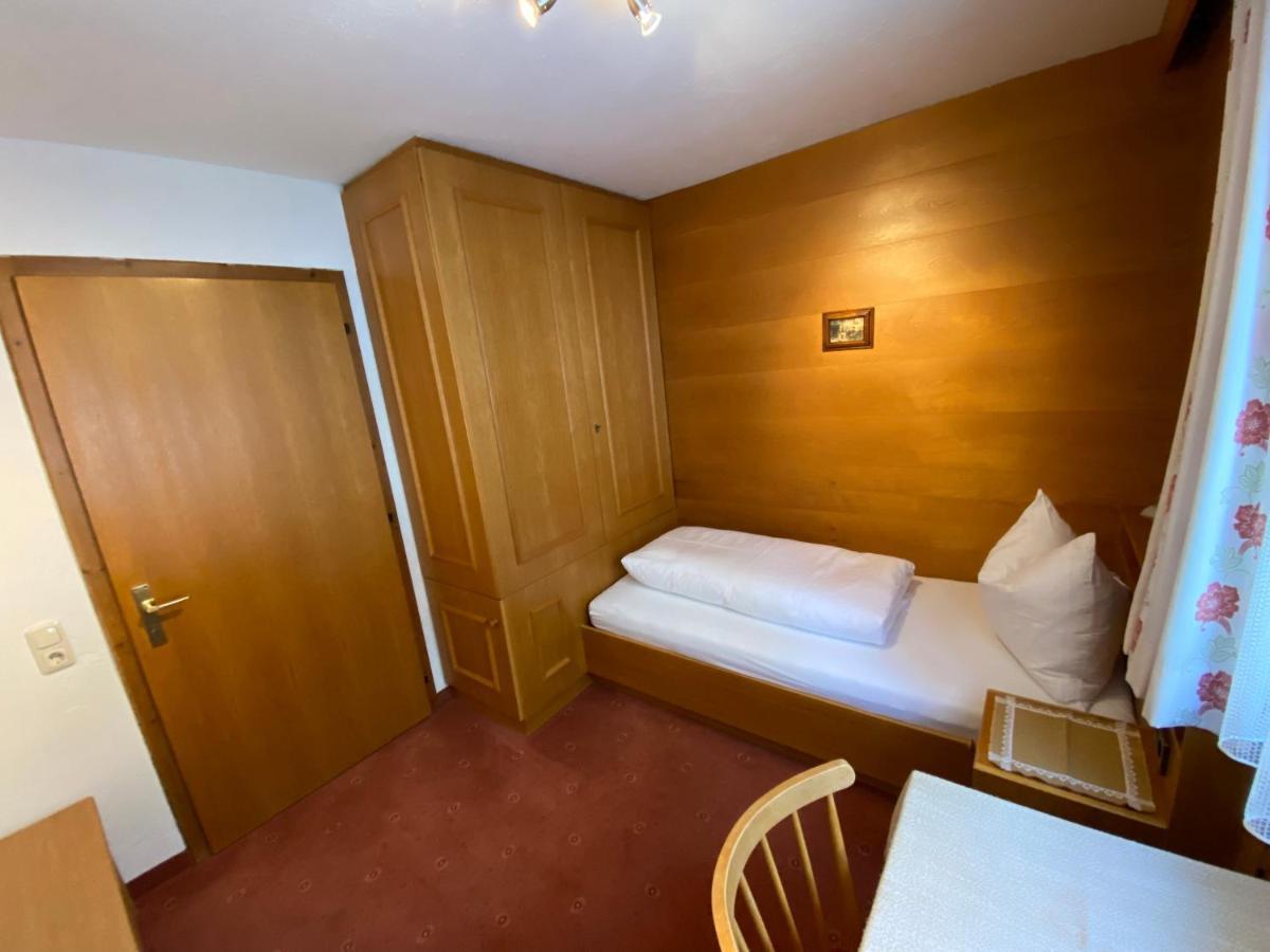 Pension Kandaharblick Петной-ам-Арльберг Экстерьер фото