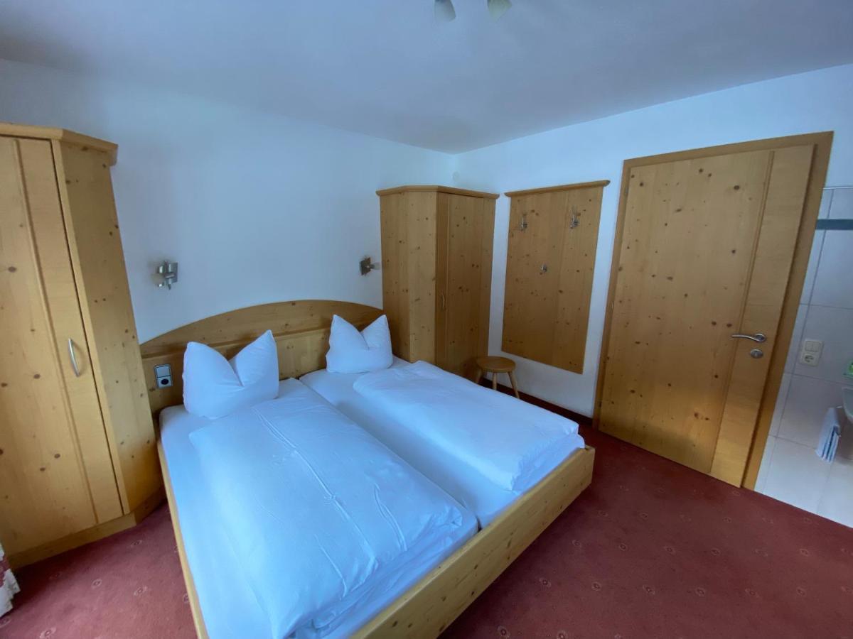Pension Kandaharblick Петной-ам-Арльберг Экстерьер фото